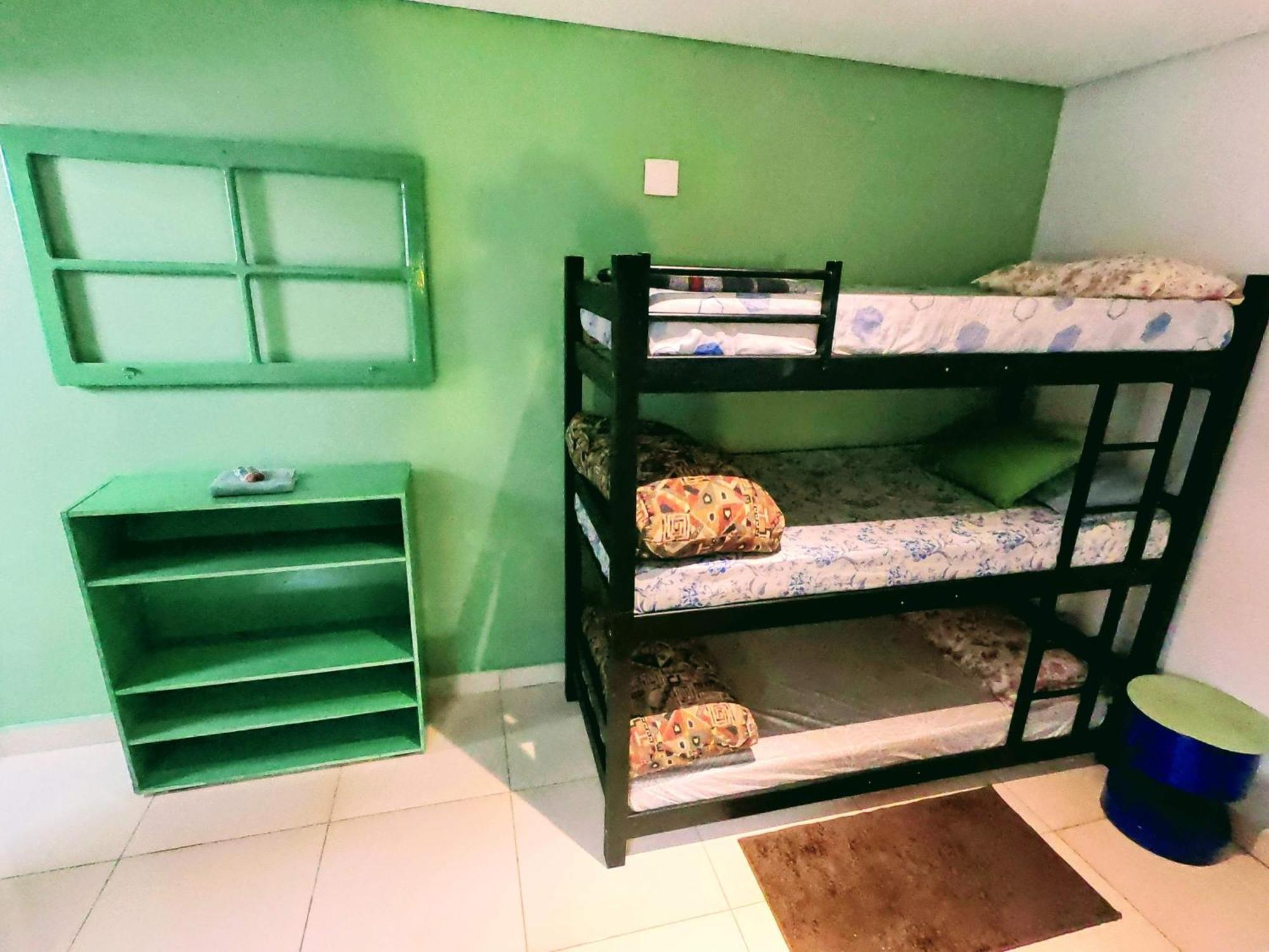 Apartamento Ideal - Estudios Mobiliados, Ar-condicionado E Cozinha Guarujá